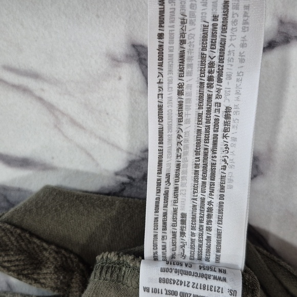 Abercrombie & Fitch Camo Polo Shirt, Green Medium - Picture 7 of 8